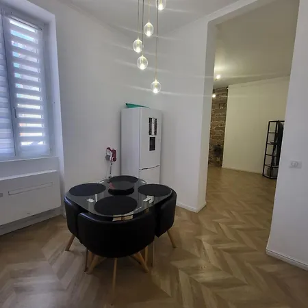 Grand T2 Cours Napoleon B Apartamento *